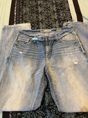 BKE Light Blue Boot Cut Women's Jeans